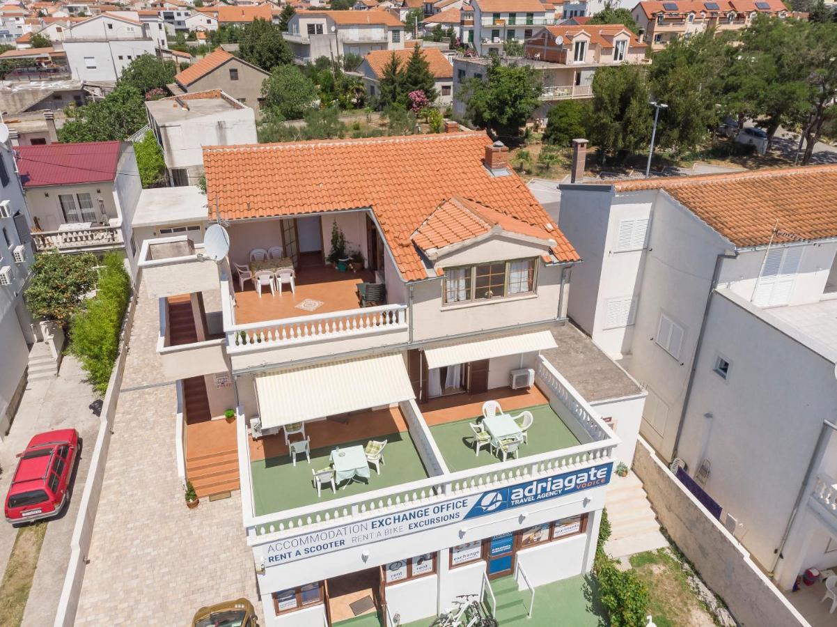 Apartment And Rooms Artina Vodice Eksteriør billede
